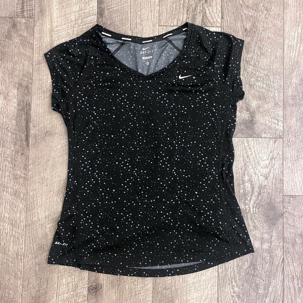Nike Running Dri-FIT Women Black Triangle Print V-Neck Athletic Shirt 630373-010